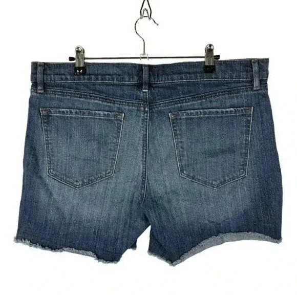 Ann Taylor LOFT Medium Blue Frayed Hem Denim Shorts 12 - Picture 2 of 3